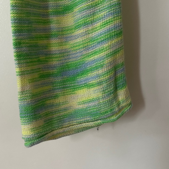 AMERICAN EAGLE OUTFITTERS | Y2K Green & Yellow Blouse with Bell Long Sleeves - Picture 8 of 15